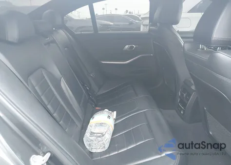 2020 BMW 3 Series M340I z USA, uszkodzony, nr VIN WBA5U7C04LAF54333